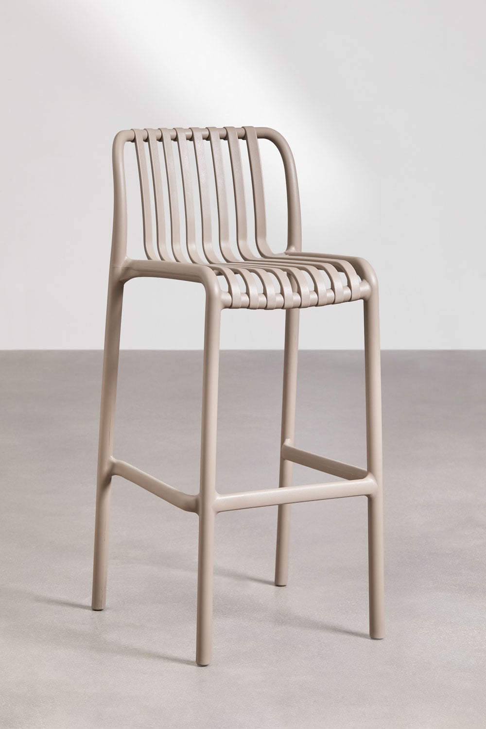 Lot de 2 tabourets de jardin empilables Wendell en polypropylène, image de la galerie 3