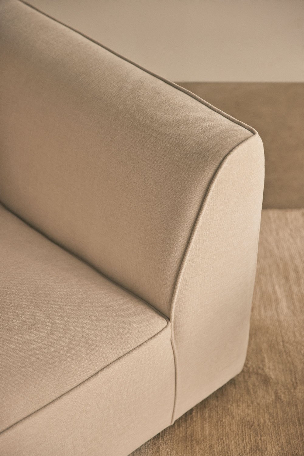 Fauteuil rembourré Cardea, image de la galerie 2