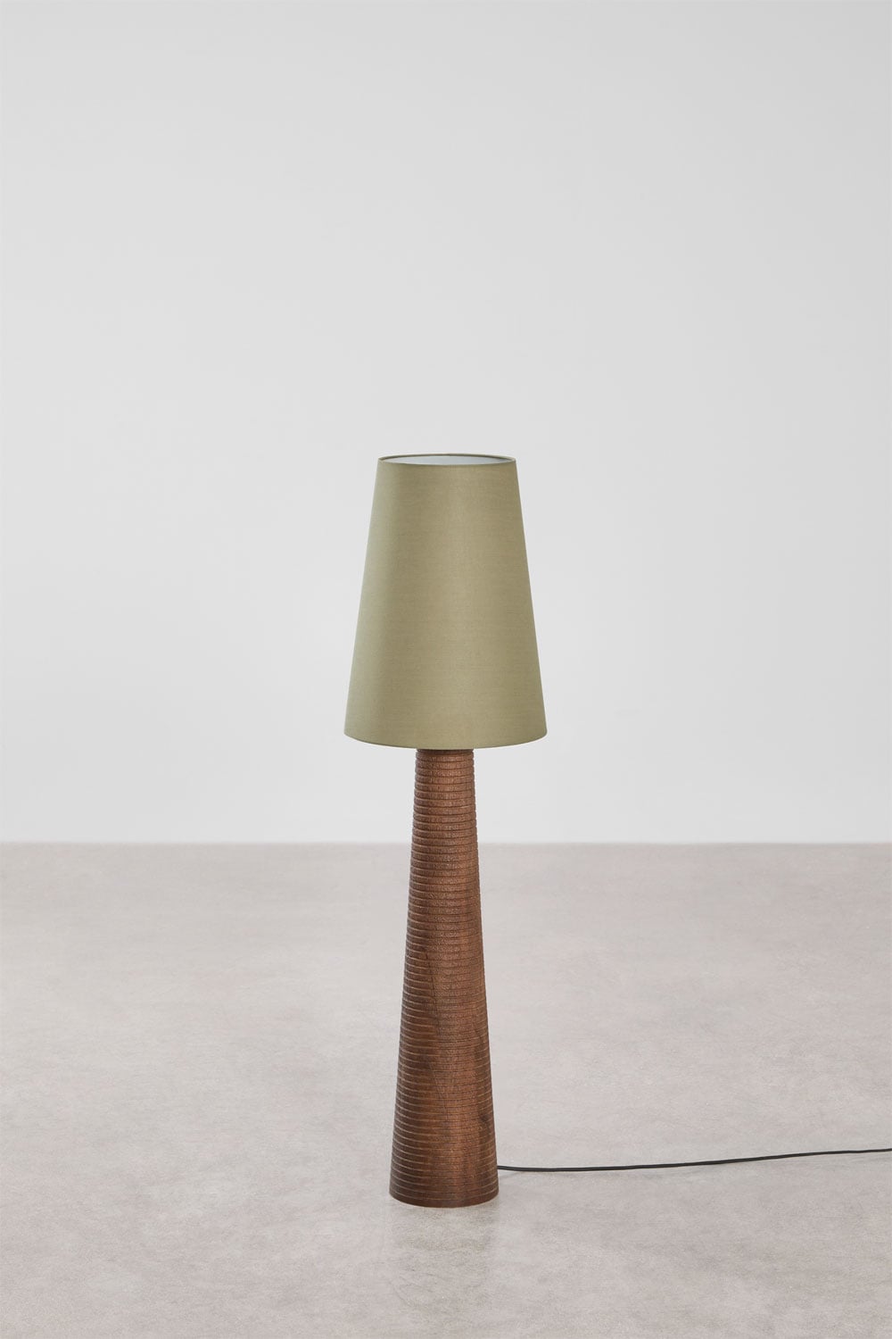 Lampe sur pied en bois de manguier Malva, image de la galerie 1