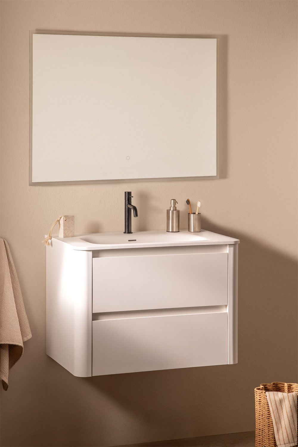 Ensemble de meuble de salle de bain en bois avec lavabo intégré Egerton, image de la galerie 1