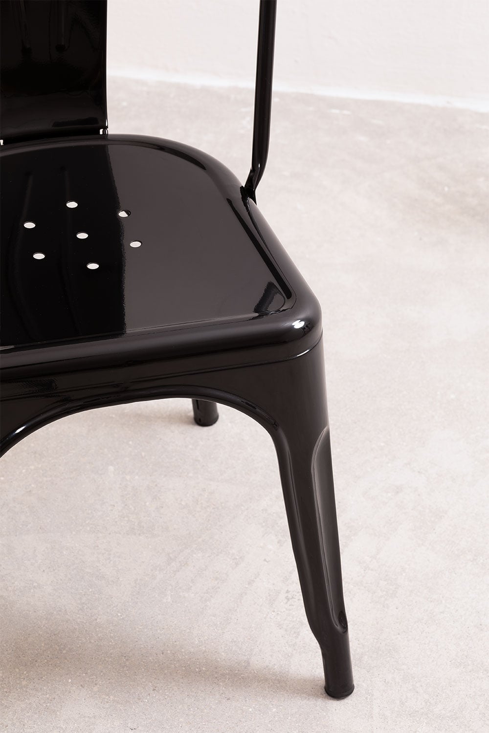 Lot de 4 chaises de salle à manger empilables Lix, image de la galerie 8