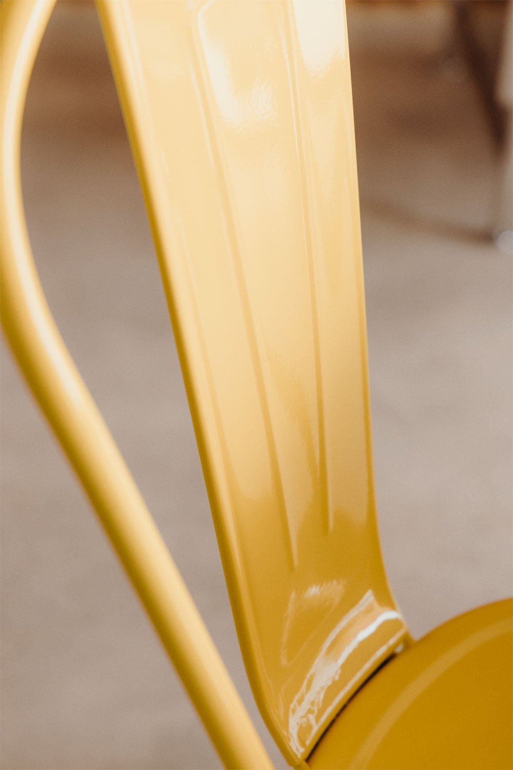 Lot de 4 chaises de salle à manger empilables Lix, image de la galerie 2