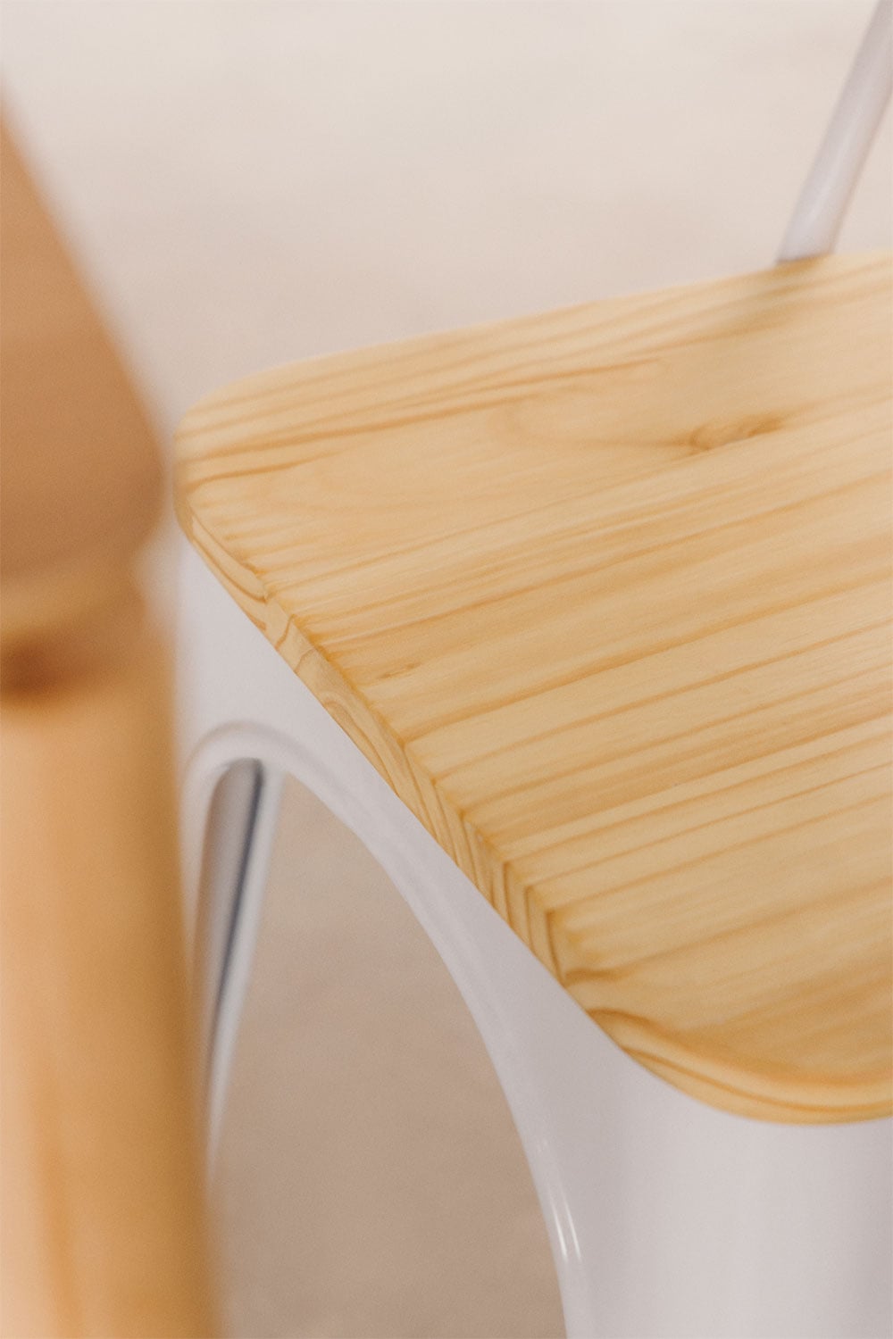 Lot de 2 chaises de salle à manger empilables Lix, image de la galerie 2