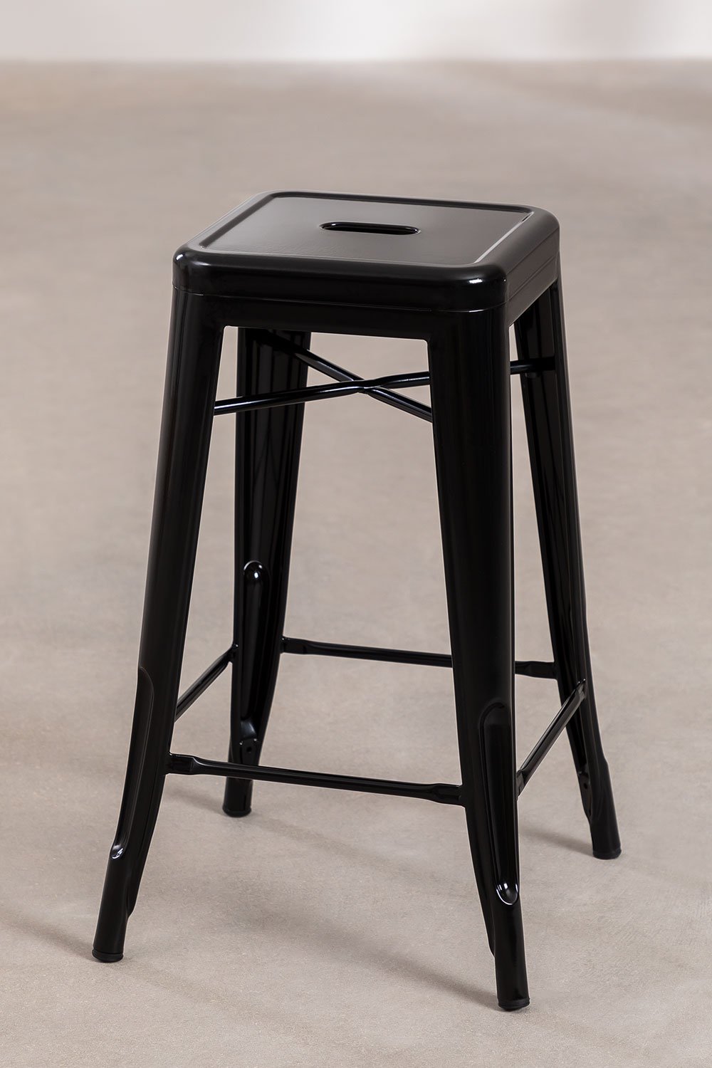 Pack de 2 tabourets hauts empilables en acier Lix, image de la galerie 4