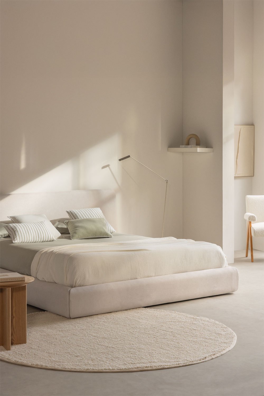 Lit avec coffre en tissu Norena , image de la galerie 1