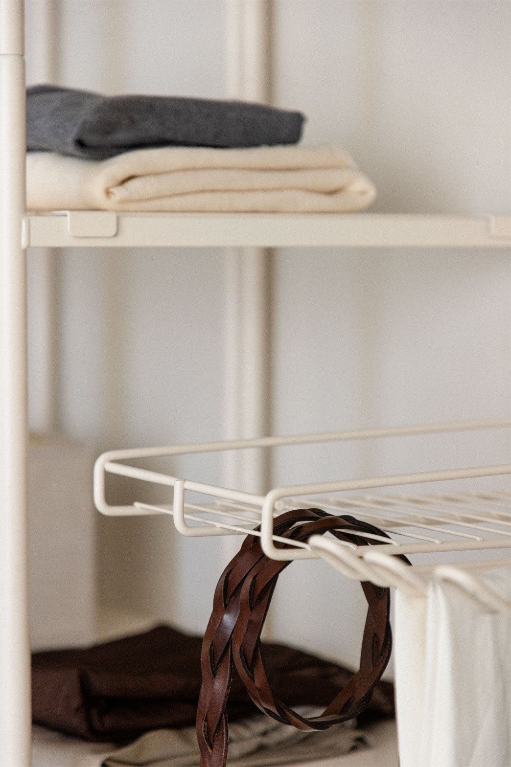 Armoire modulaire ouverte 3 pièces avec 2 étagères en fer Elviah, image de la galerie 2