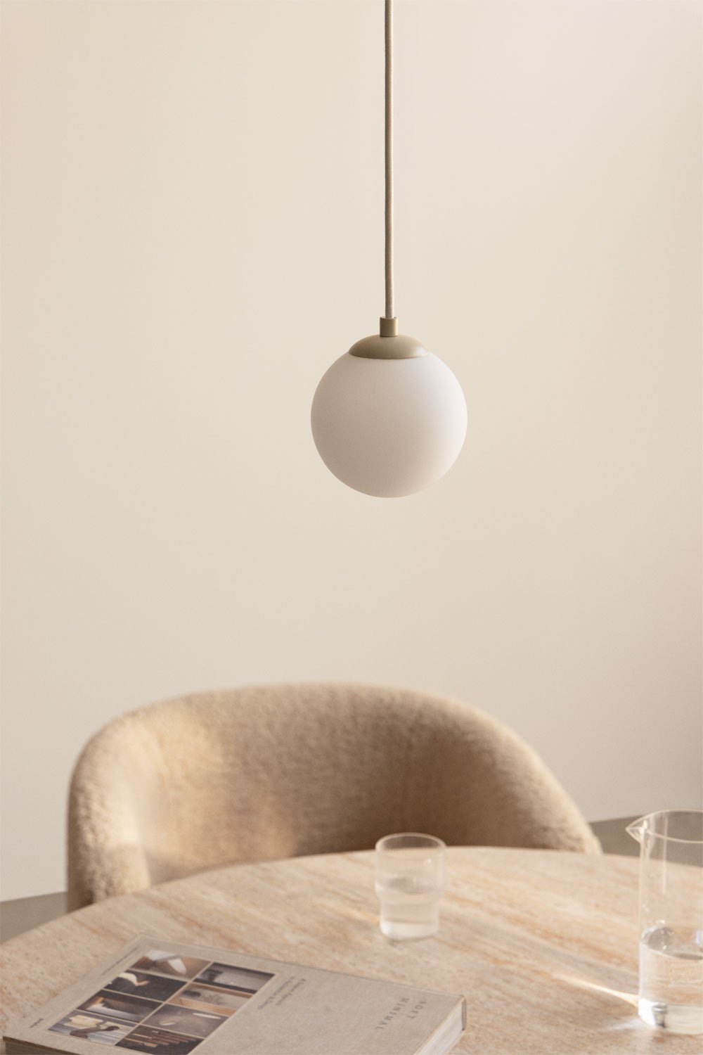 Plafonnier Ø12 cm en fer avec boule en verre Uvol  , image de la galerie 1