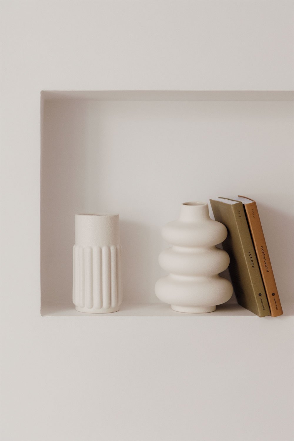 Vase en céramique Sabine, image de la galerie 1