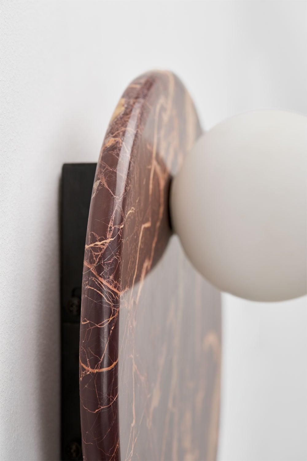 Applique murale Ø30 cm en marbre avec boule en cristal Conrad, image de la galerie 6