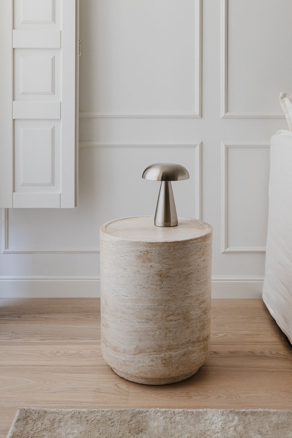 Table d'appoint ronde Ø35 cm en ciment Darwys, image de la galerie 1