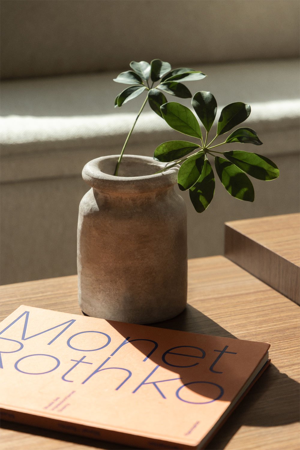 Vase en terre cuite (↑18,5 cm) Agnon  , image de la galerie 1
