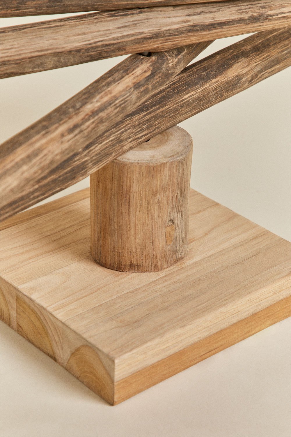 Arbre de Noël en bois de teck Jingle, image de la galerie 5