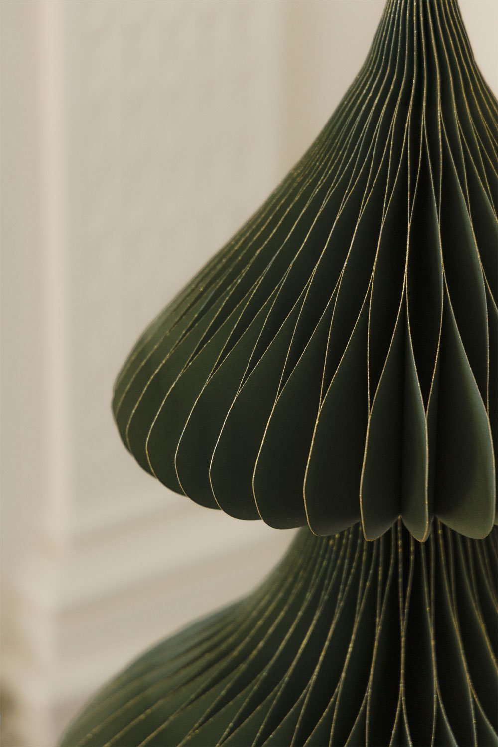 Arbre de Noël en papier Aurina, image de la galerie 2