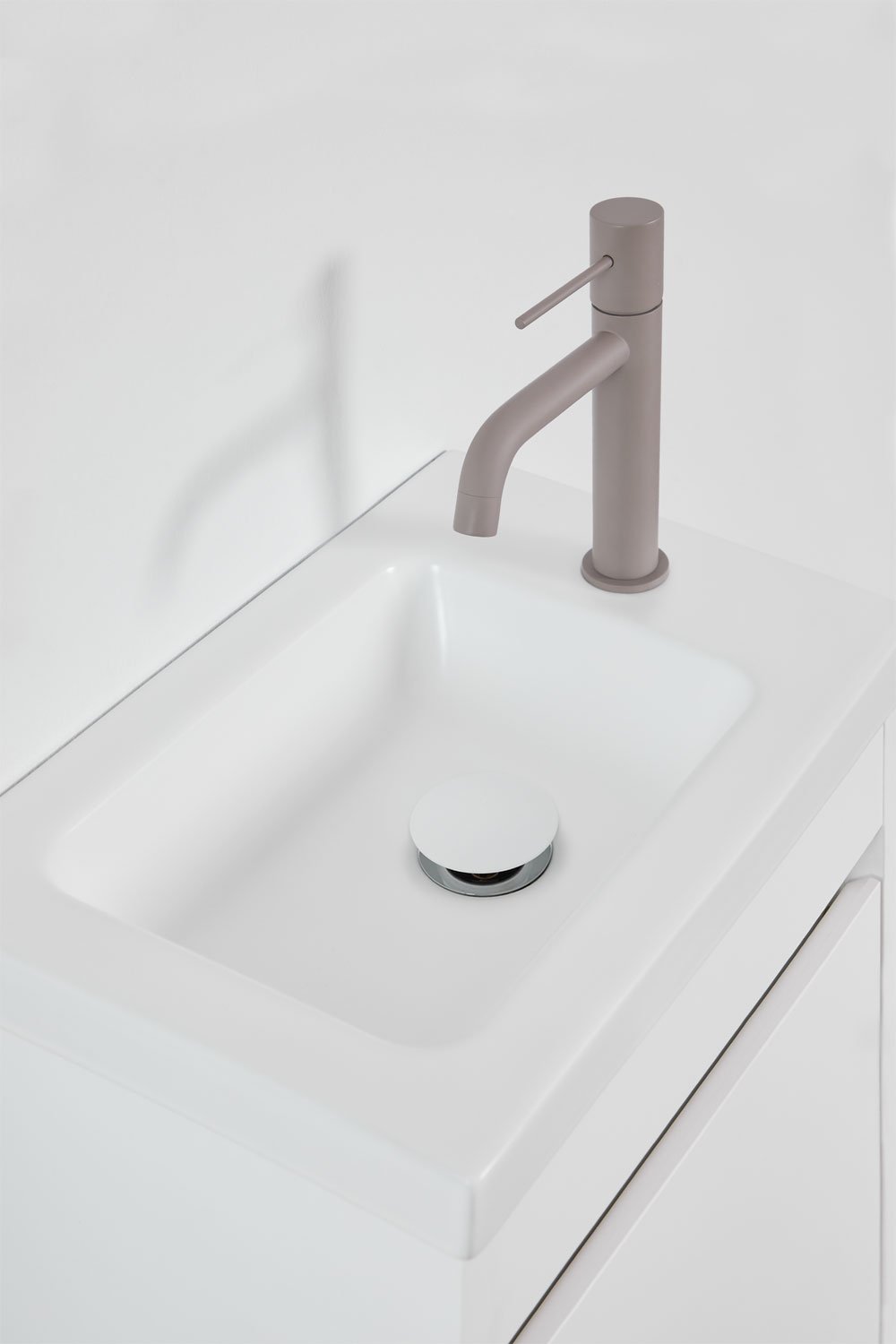 Ensemble de meuble de salle de bain suspendu en bois avec lavabo intégré Narek, image de la galerie 4