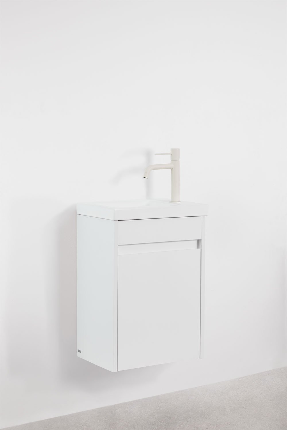 Ensemble de meuble de salle de bain suspendu en bois avec lavabo intégré Narek, image de la galerie 3