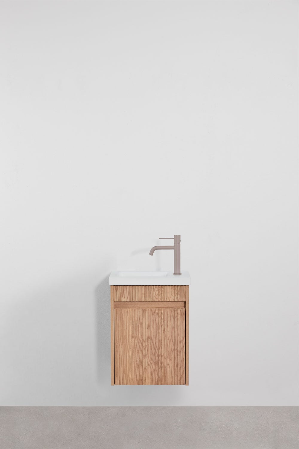 Ensemble de meuble de salle de bain suspendu en bois avec lavabo intégré Narek, image de la galerie 1