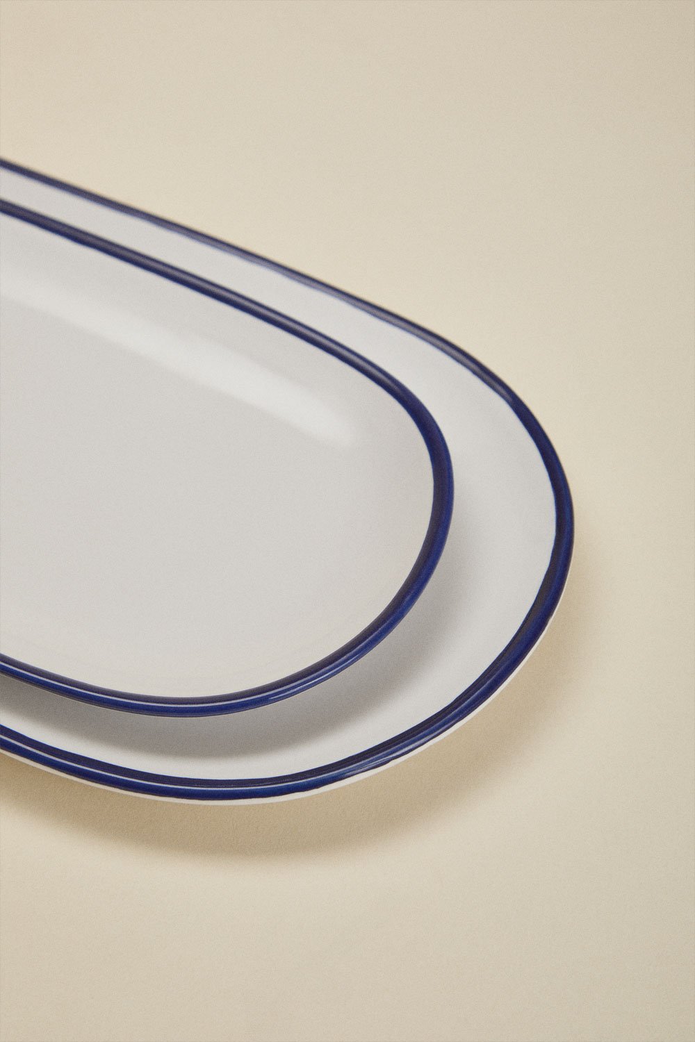 Set de 2 plateaux en grès Ronilena, image de la galerie 5