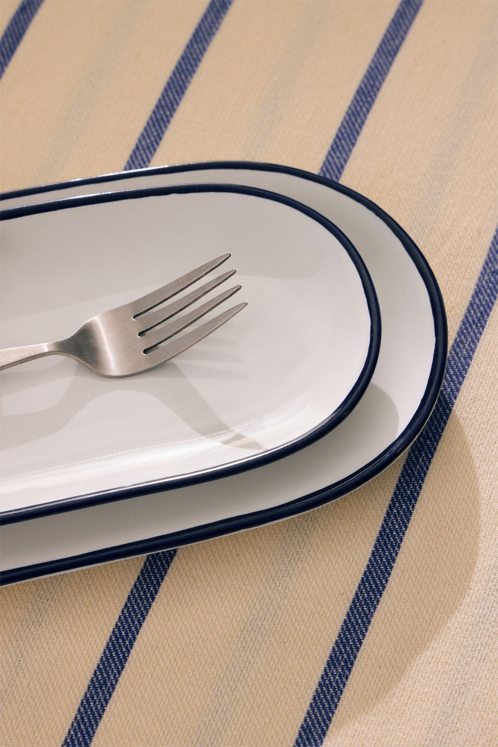 Set de 2 plateaux en grès Ronilena, image de la galerie 2