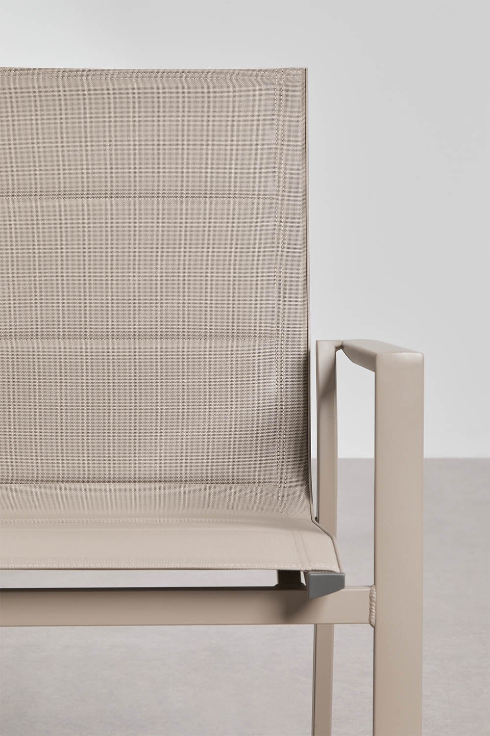 Pack de 2 chaises de jardin empilables avec accoudoirs en aluminium Karena, image de la galerie 6