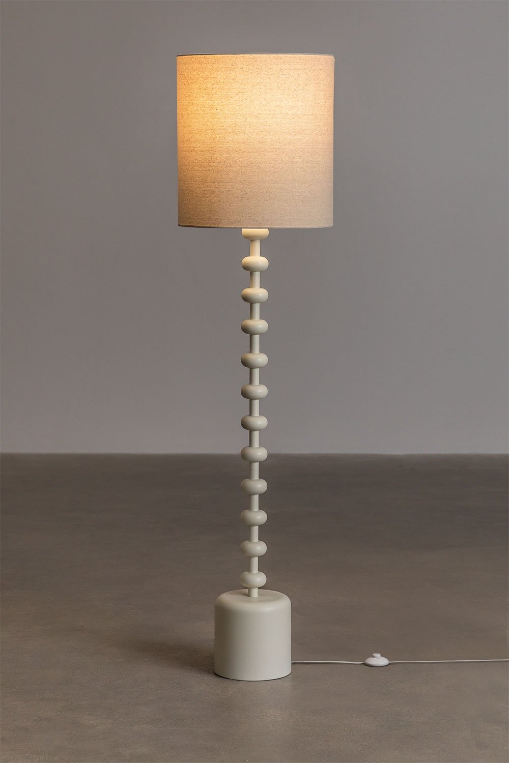 Lampadaire en lin Alieta, image de la galerie 3