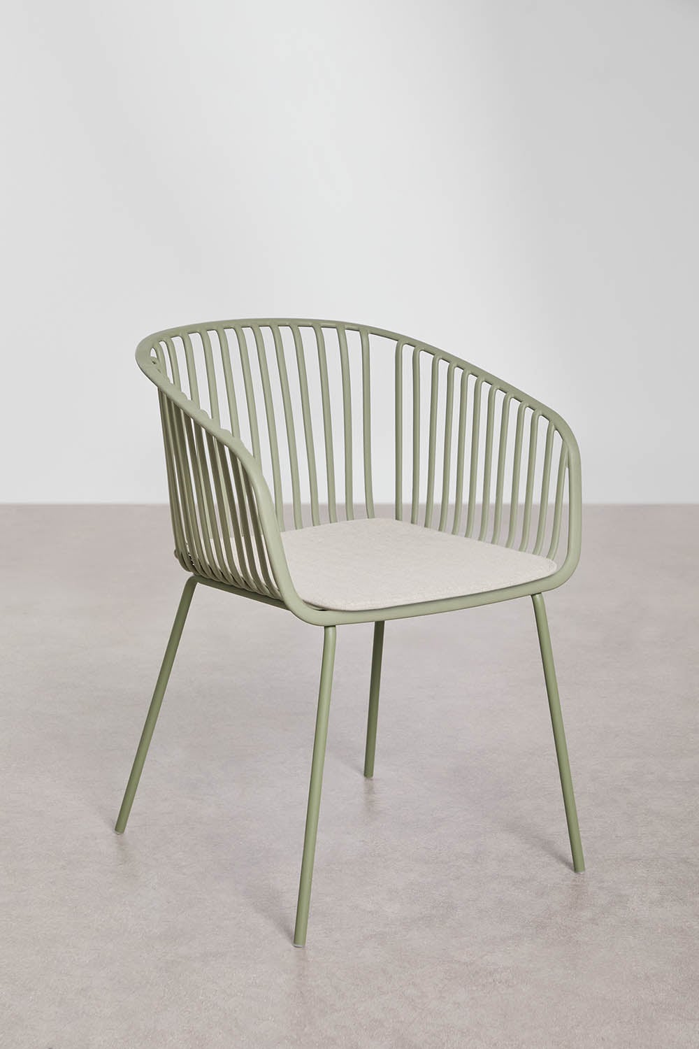 Pack de 4 chaises de salle à manger avec accoudoirs en acier et polypropylène Aradina, image de la galerie 1