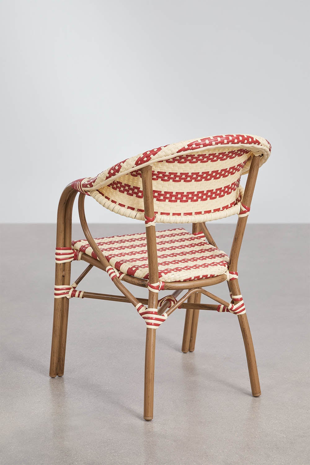 Chaise de salle à manger empilable en aluminium avec accoudoirs Brielle Bistro, image de la galerie 3