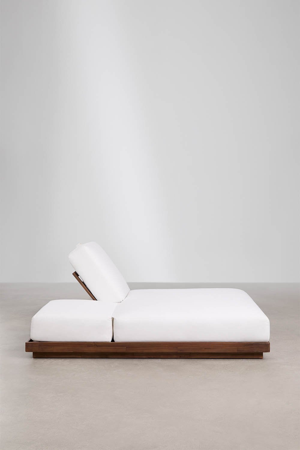 Chaise longue double inclinable en bois d'acacia Lecia, image de la galerie 4