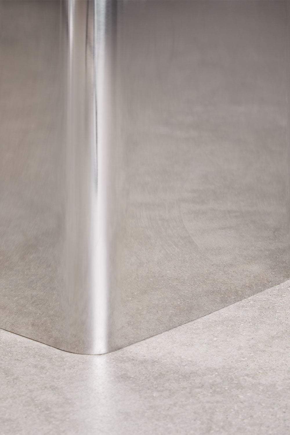 Table de chevet carrée en acier inoxydable Loraq, image de la galerie 5