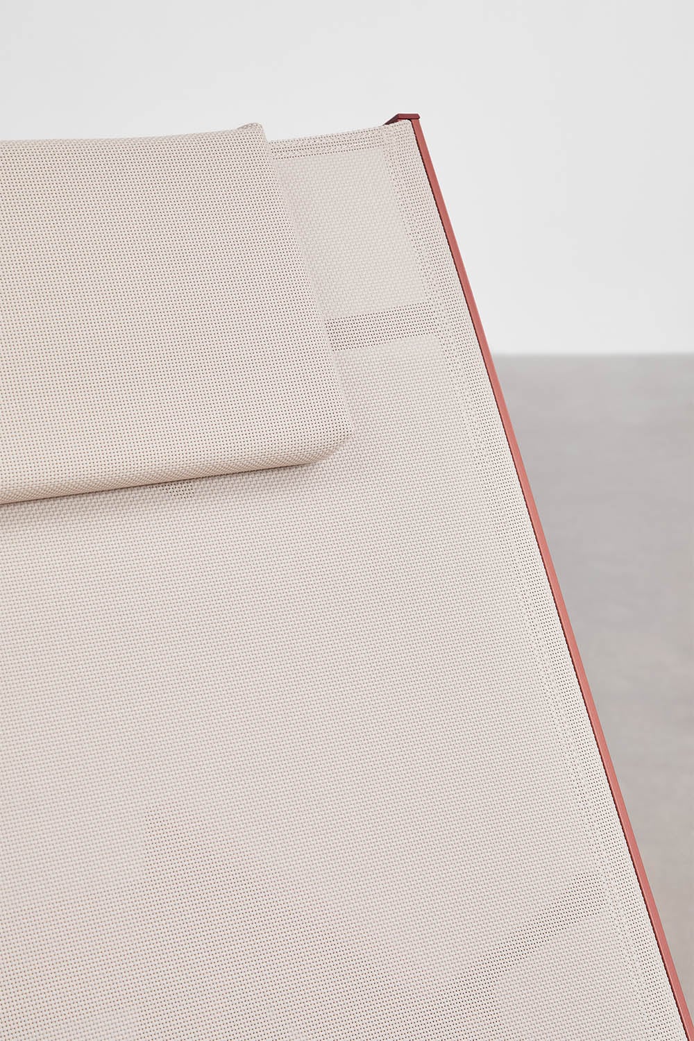 Pack de 2 chaises longues inclinables en aluminium avec coussin Akelia, image de la galerie 7