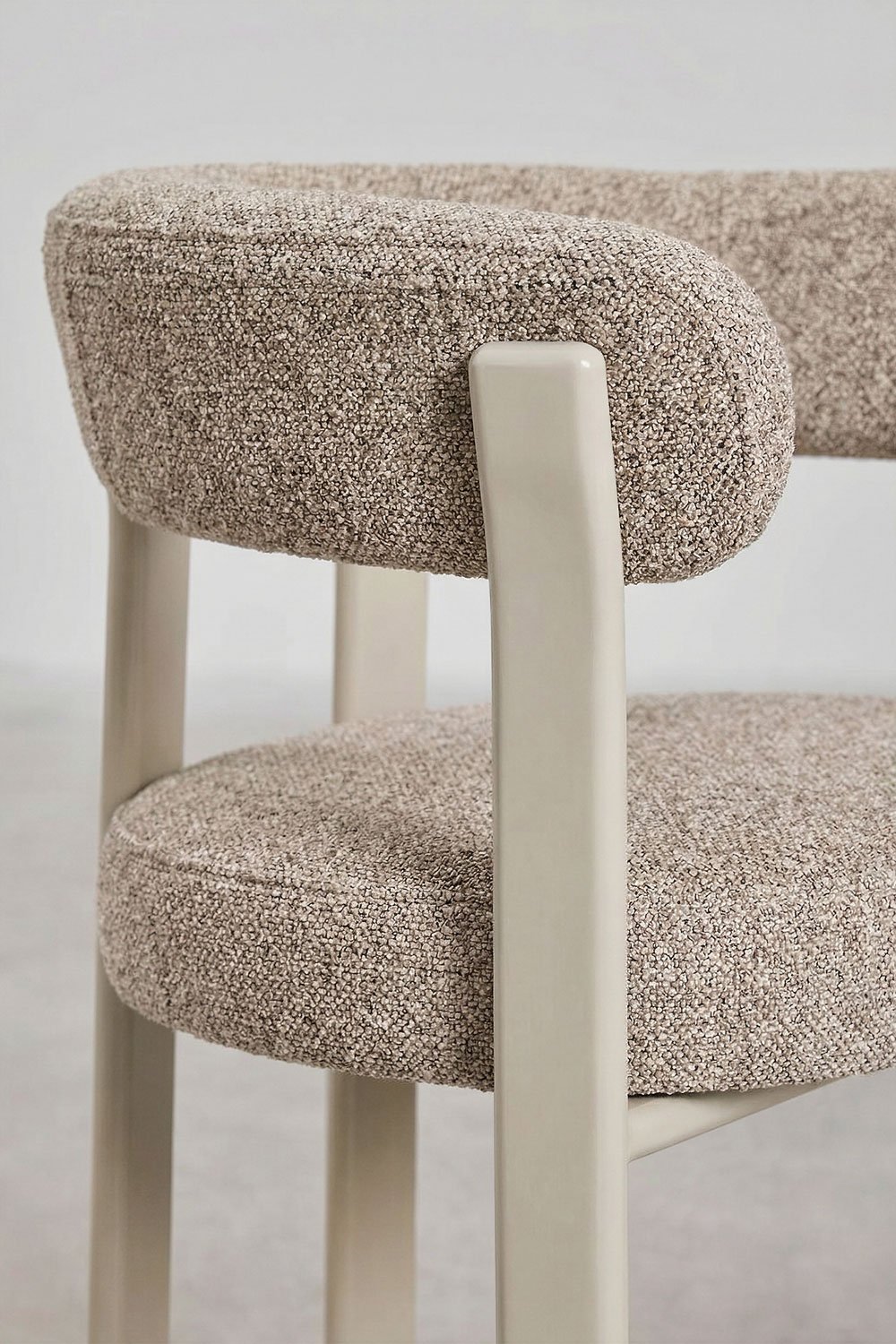 Pack de 2 chaises de salle à manger avec accoudoirs, rembourrées et en fer Jolie, image de la galerie 6