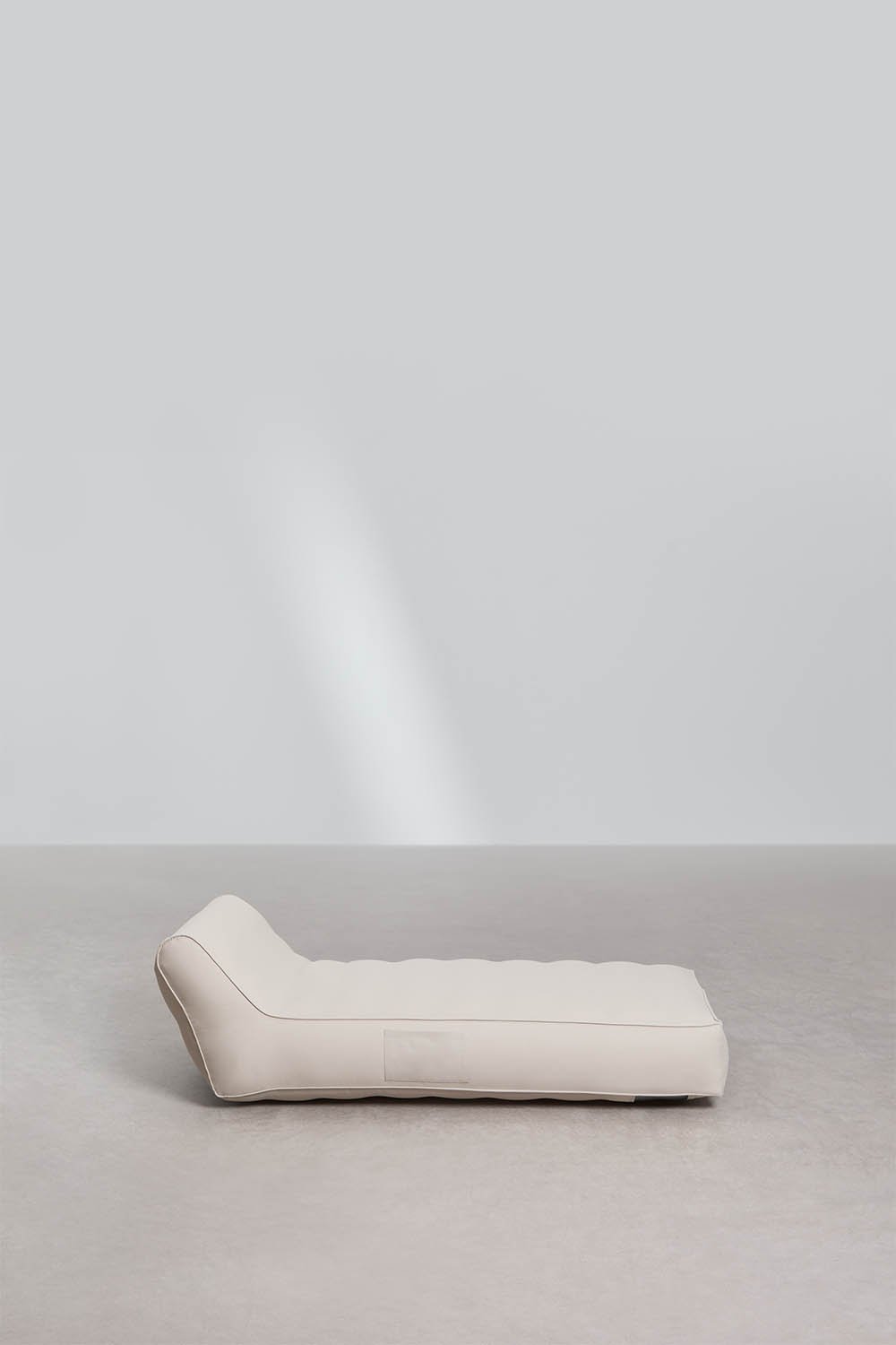 Chaise longue gonflable Palawan, image de la galerie 2