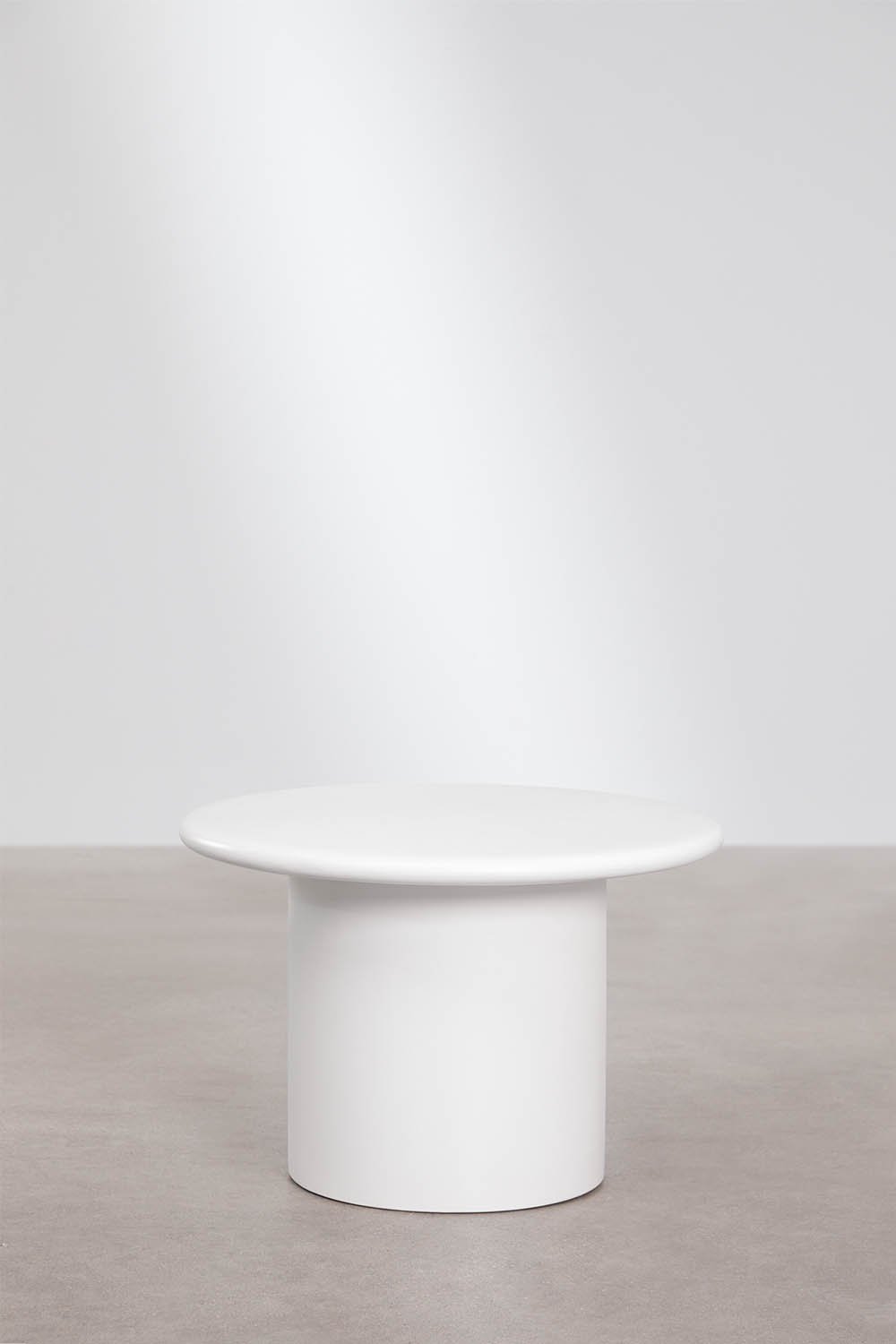 Table basse de jardin ronde en ciment Namara, image de la galerie 1