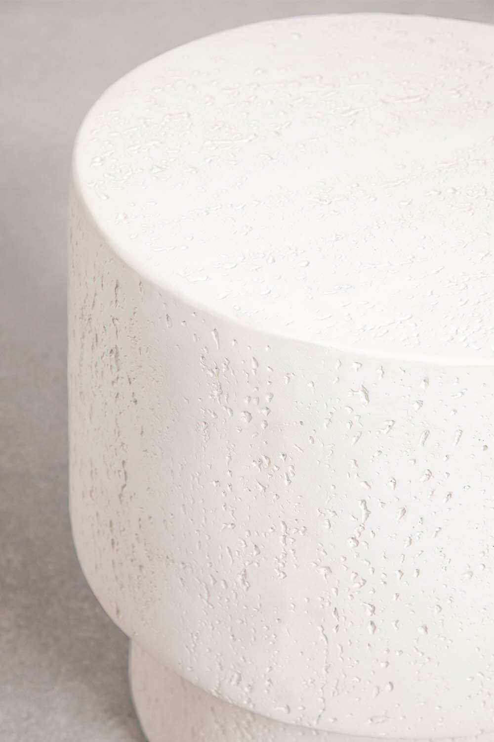 Table d'appoint ronde pour jardin Ø45 cm en ciment Selara, image de la galerie 2