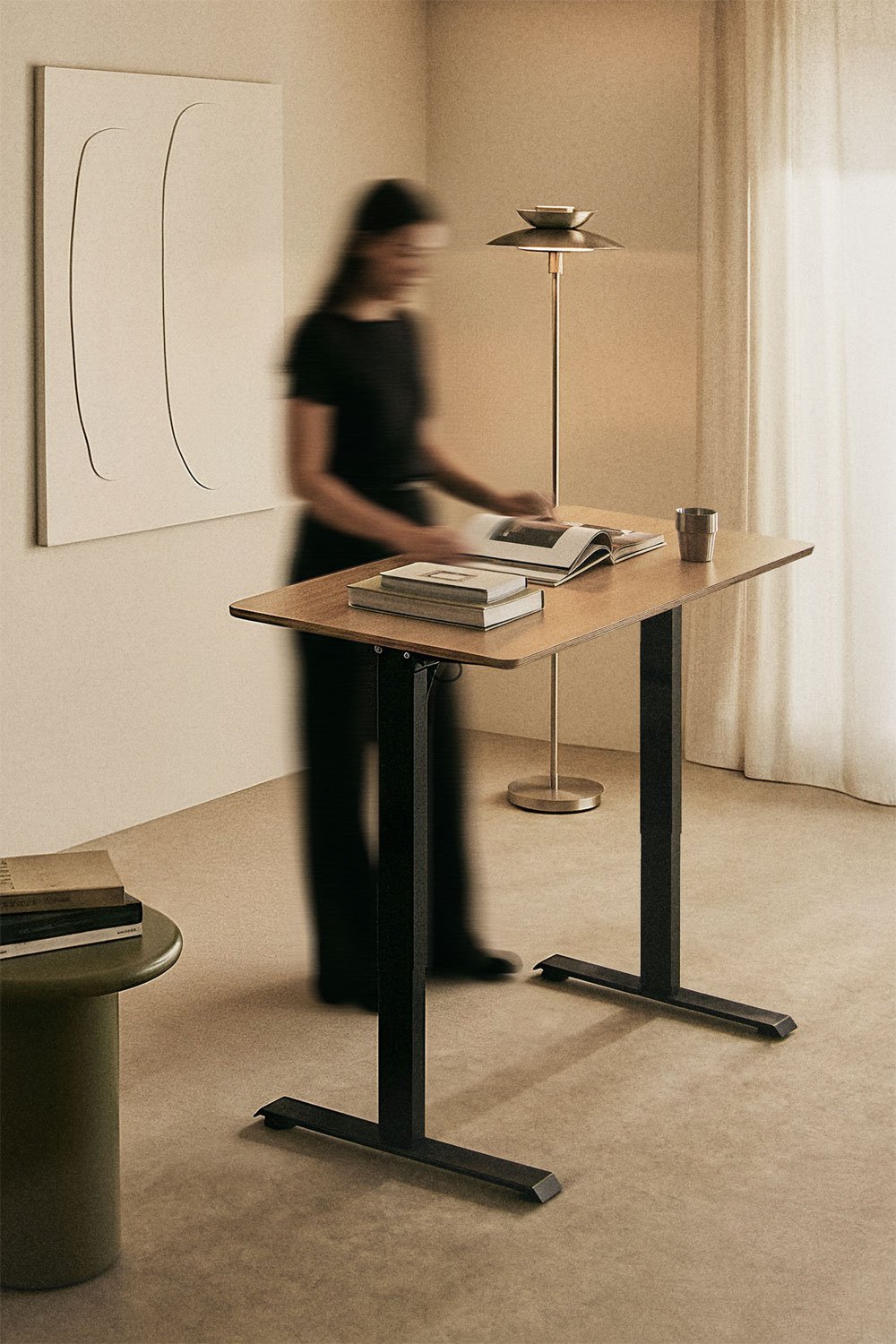 Bureau rectangulaire Serpi avec relevage électrique 120 x 60 cm, avec fonction mémoire, en bois et fer, image de la galerie 2