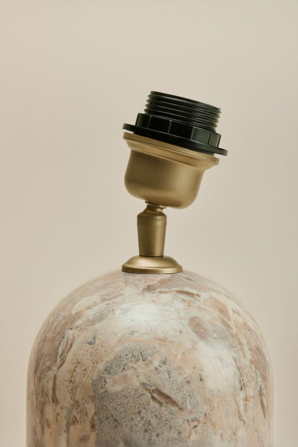 Socle pour lampe de table en pierre naturelle Yalvira, image de la galerie 4