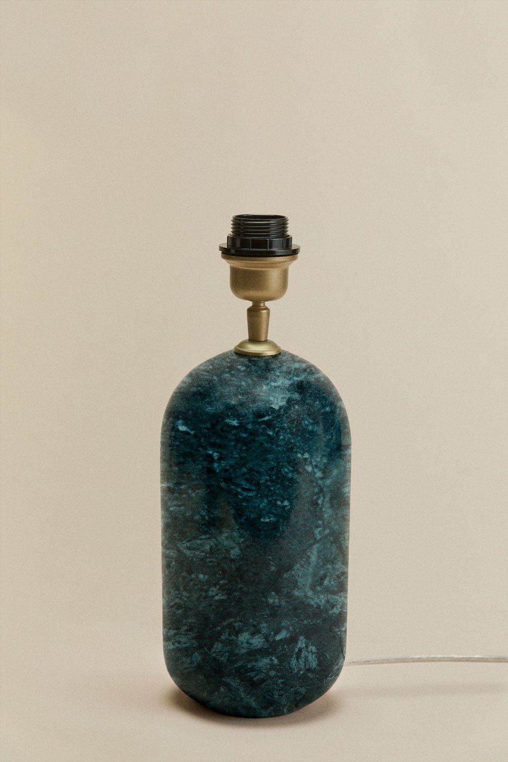 Socle pour lampe de table en pierre naturelle Yalvira, image de la galerie 3