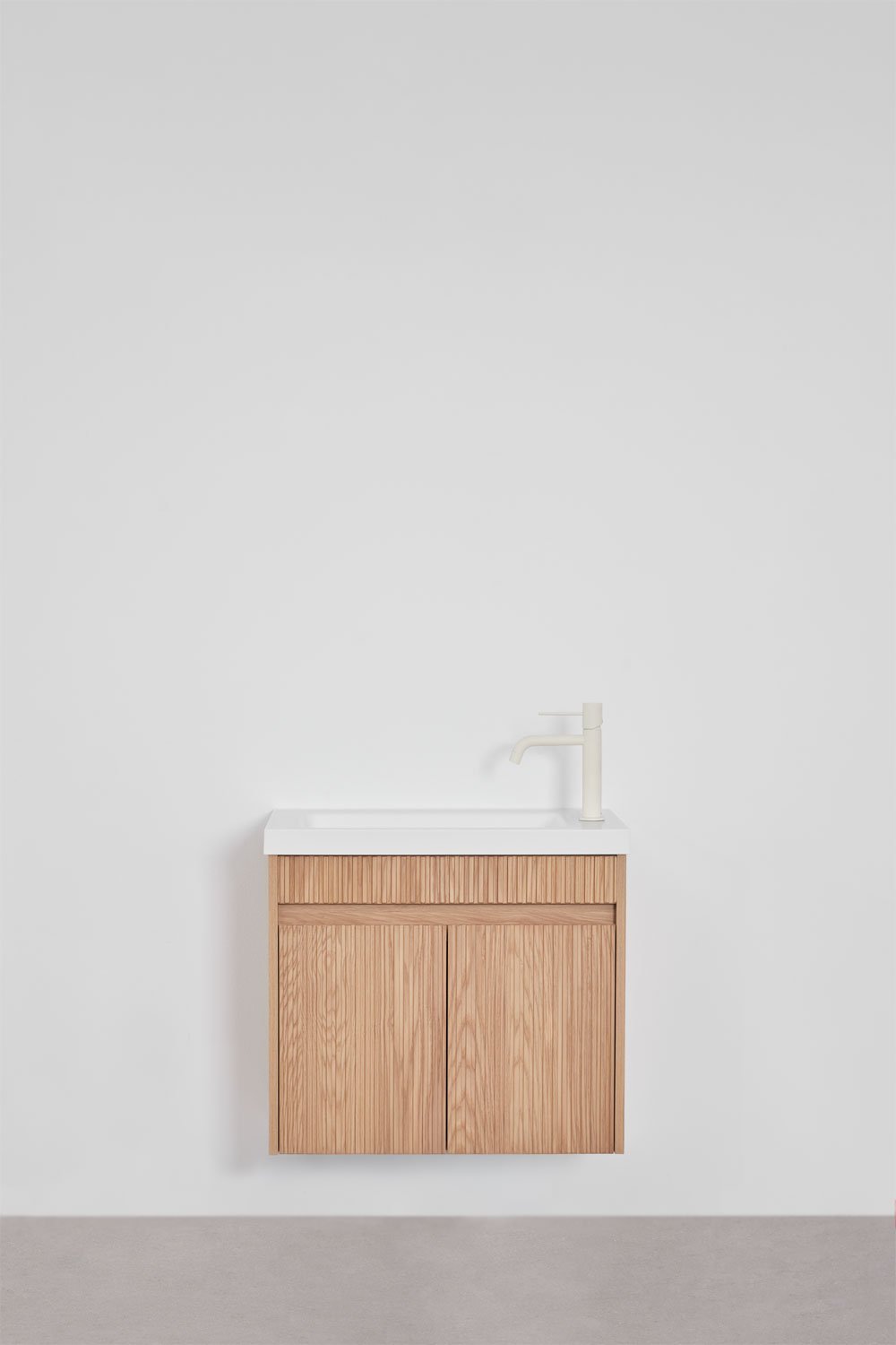 Ensemble de meuble de salle de bain suspendu en bois avec lavabo intégré Narek, image de la galerie 3