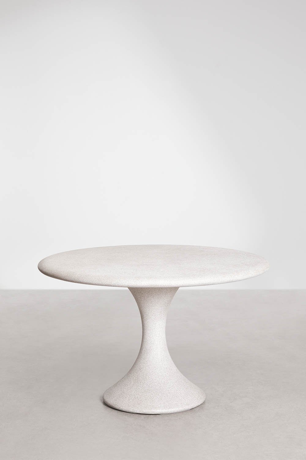 Table de jardin ronde Ø120 cm en ciment Eloria, image de la galerie 1