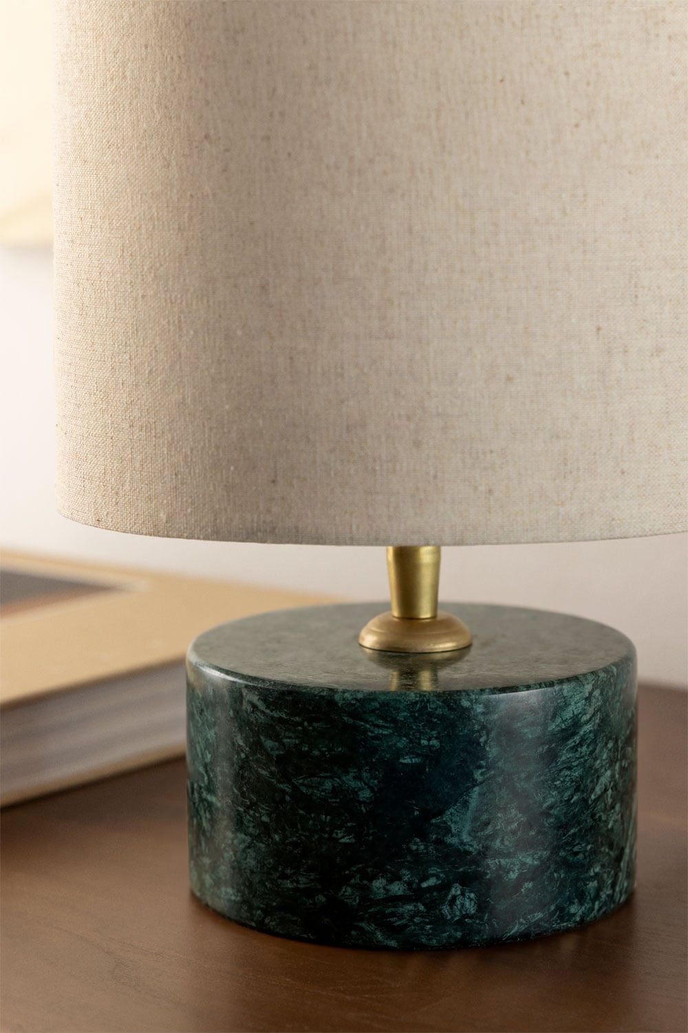 Base de lampe de table en pierre naturelle Orlena, image de la galerie 2