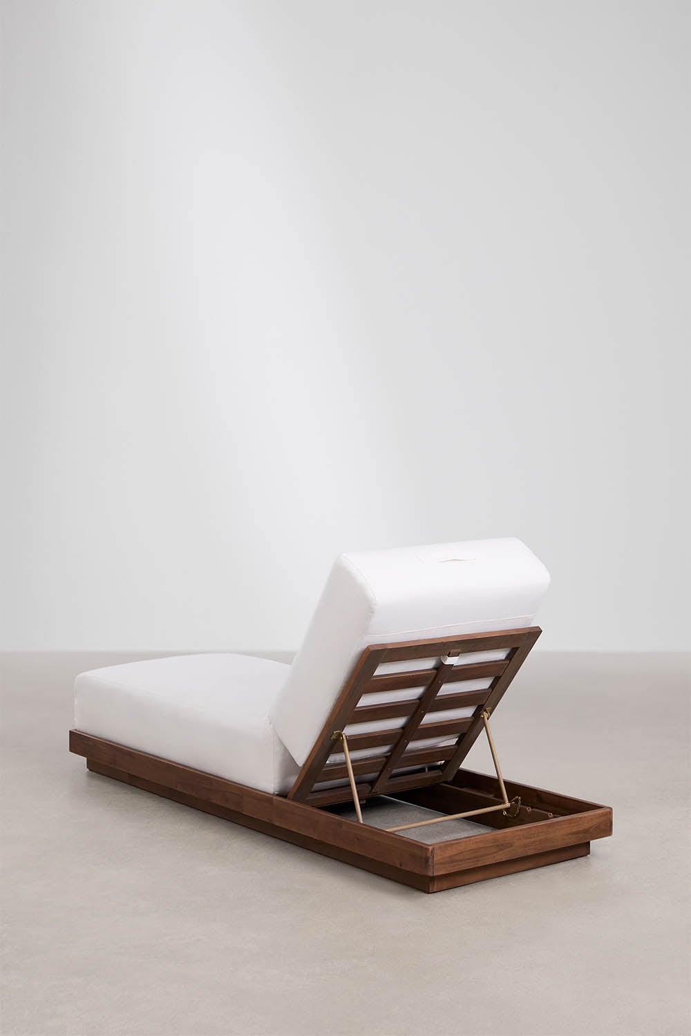 Chaise longue inclinable en bois d'acacia Lecia , image de la galerie 6