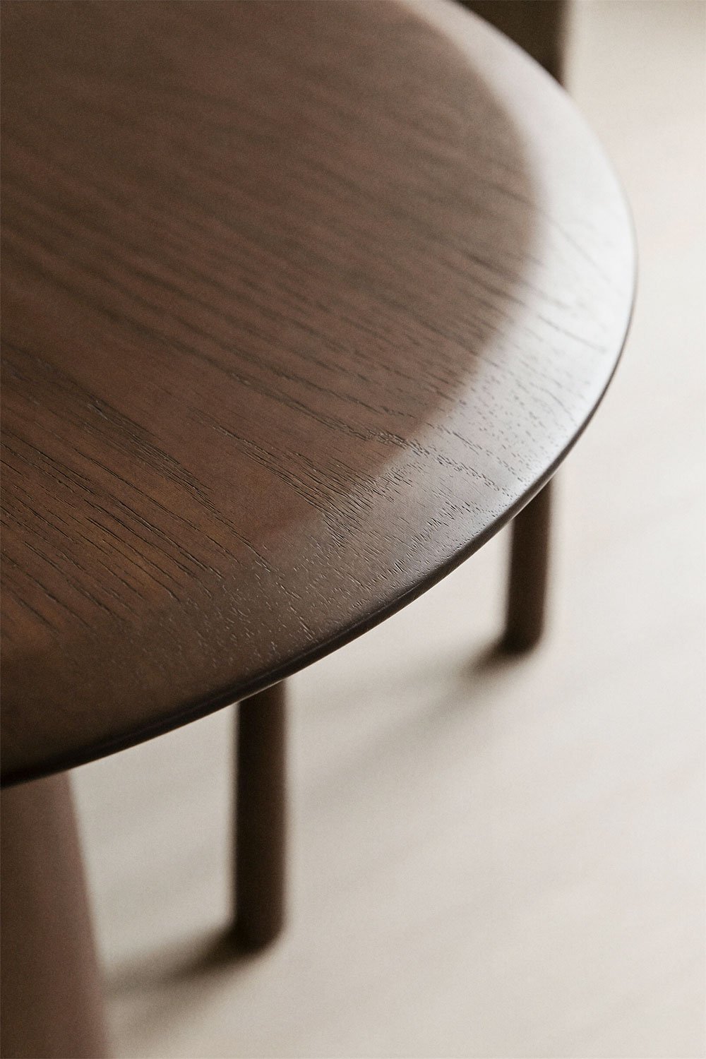 Table à manger ovale extensible en MDF et placage de frêne Nuveta, image de la galerie 2