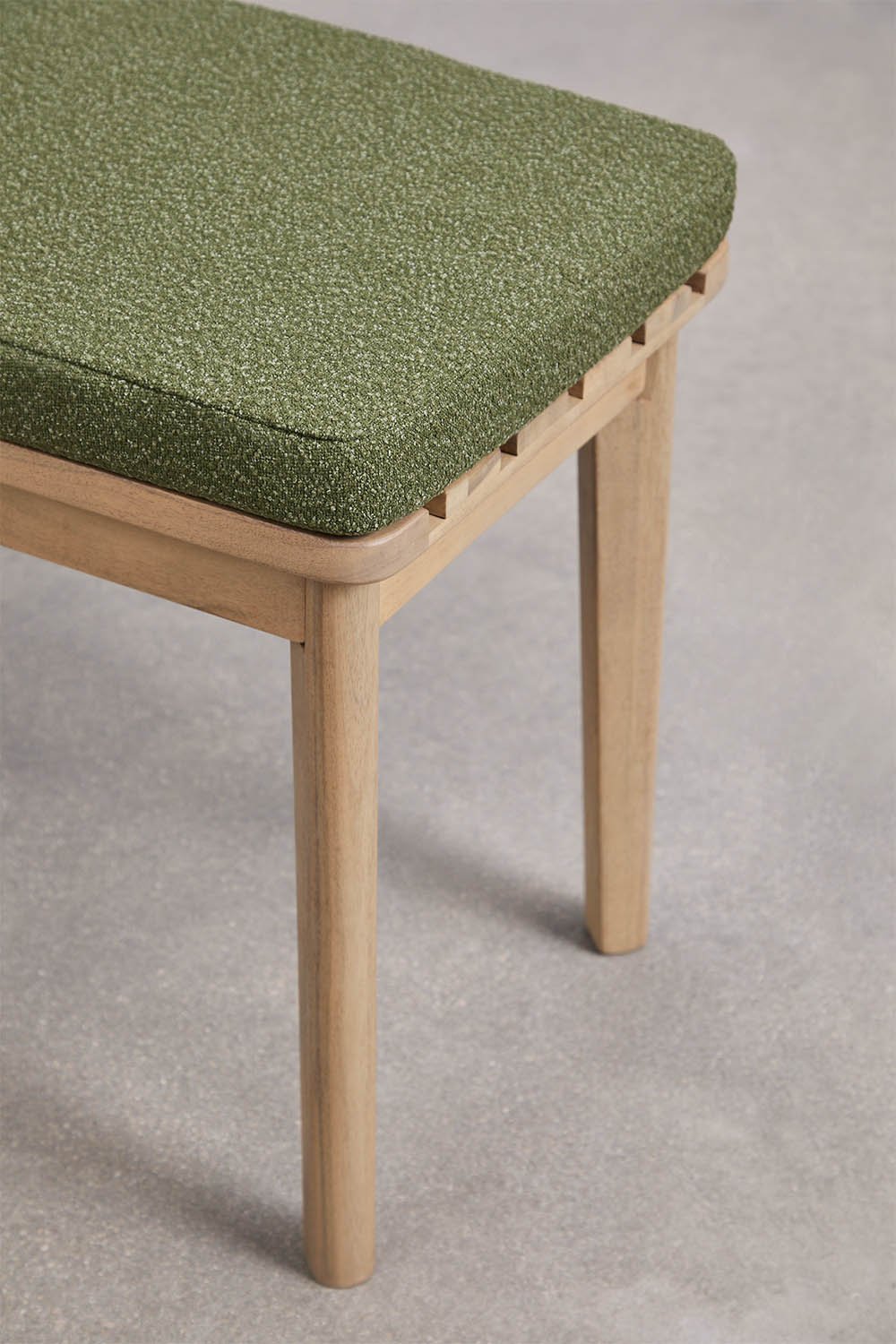 Banc 160 cm en bois d'acacia et tissu Kaela, image de la galerie 3