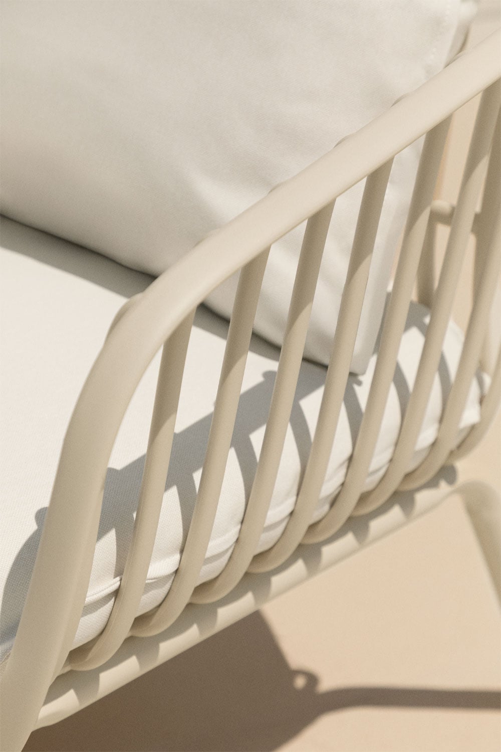 Pack de 2 fauteuils de jardin en acier et polypropylène Aradina, image de la galerie 2