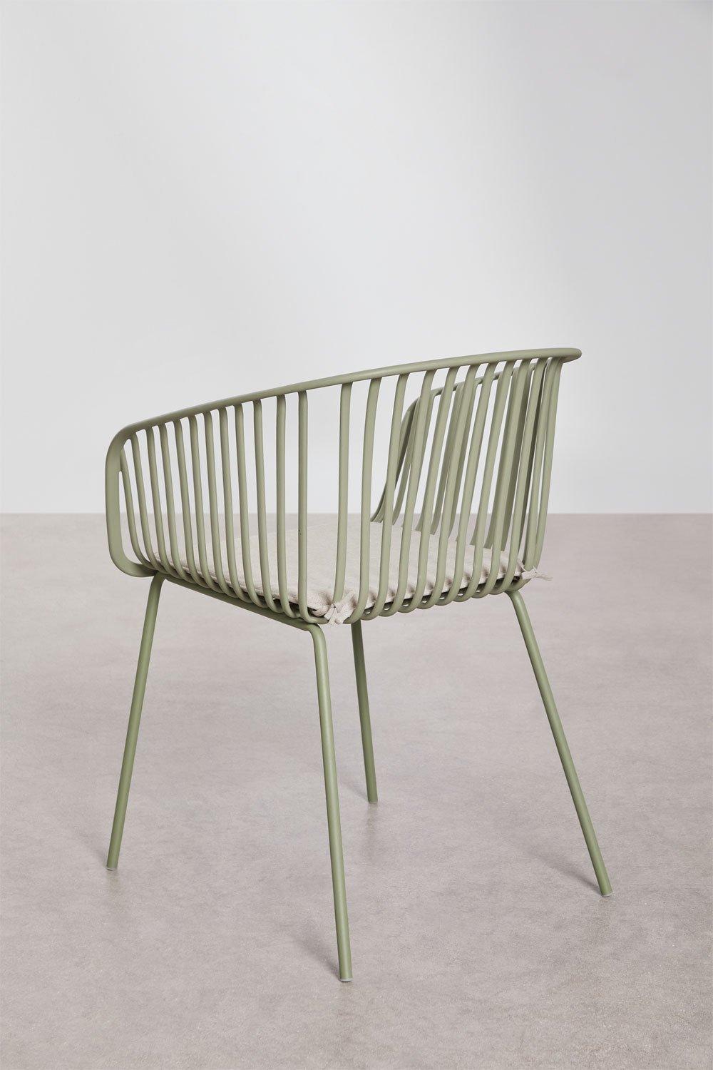 Chaise de jardin avec accoudoirs en acier et polypropylène Aradina, image de la galerie 3