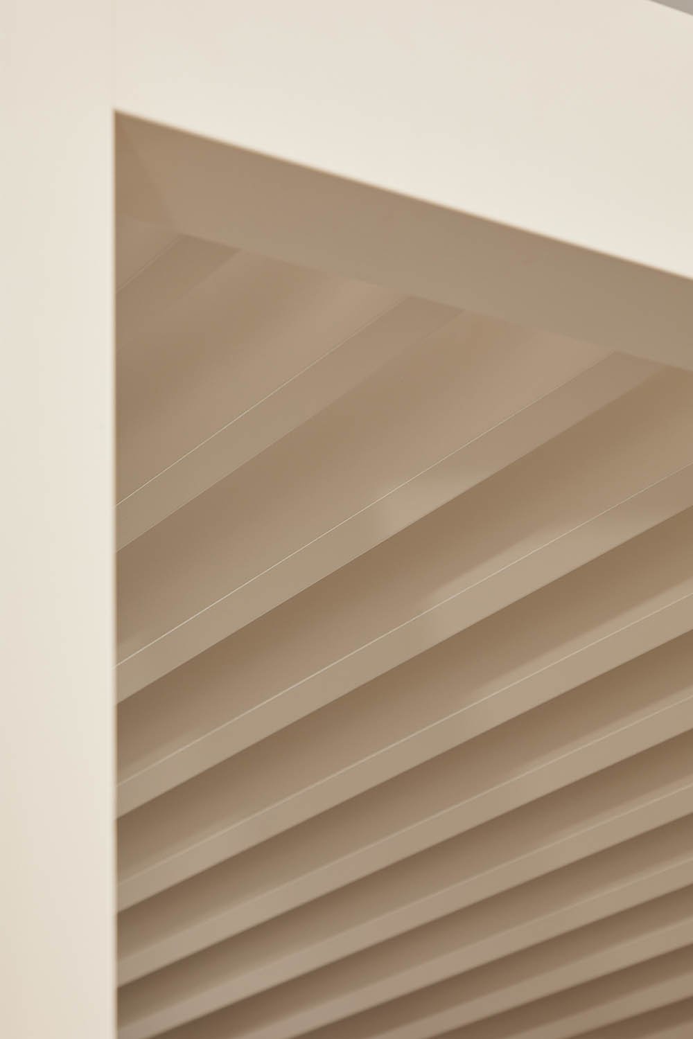 Pergola bioclimatique à lames en aluminium Druvia, image de la galerie 6