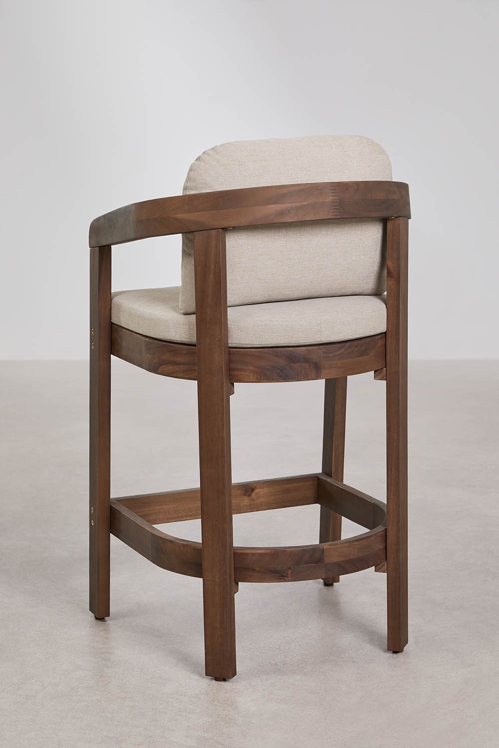 Pack de 2 tabourets hauts en bois d'acacia Uleno, image de la galerie 3