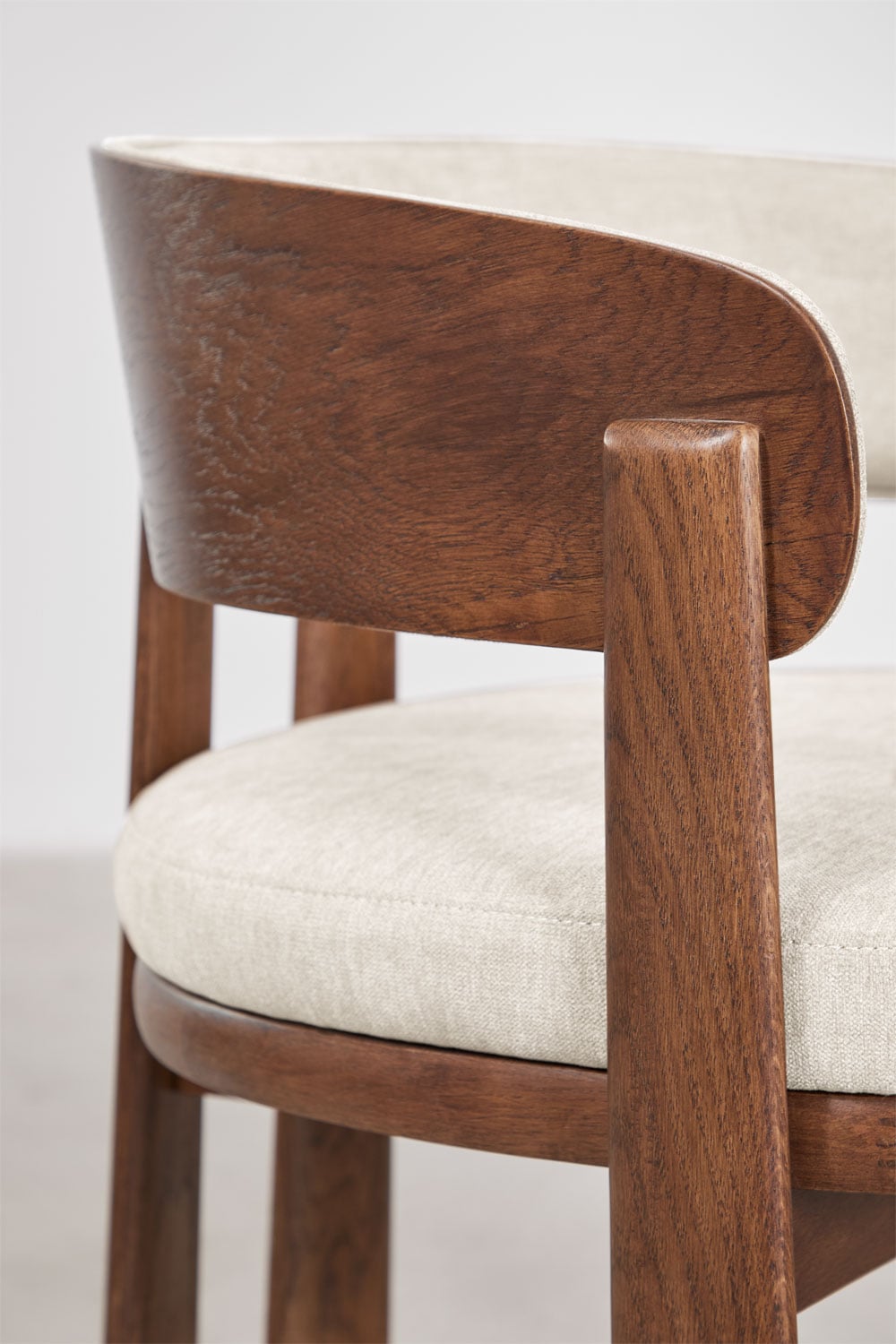 Pack de 4 chaises de salle à manger avec accoudoirs en bois de chêne et revêtement Olea Signature, image de la galerie 6