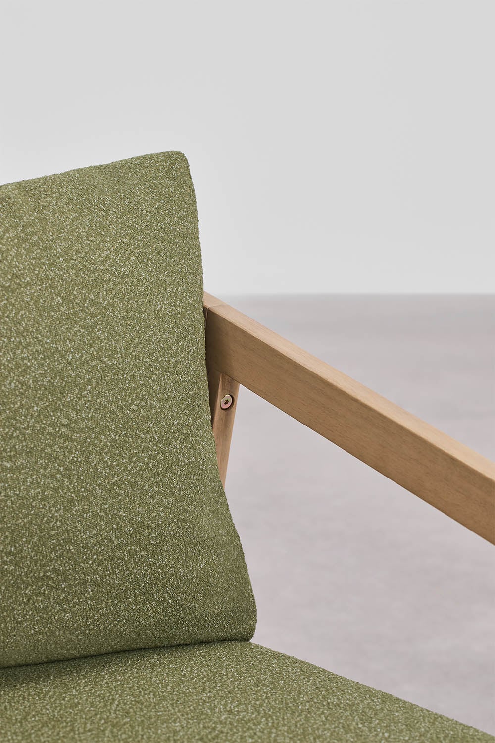 Ensemble de jardin avec canapé, 2 fauteuils et table basse en bois d'acacia Kaela, image de la galerie 9