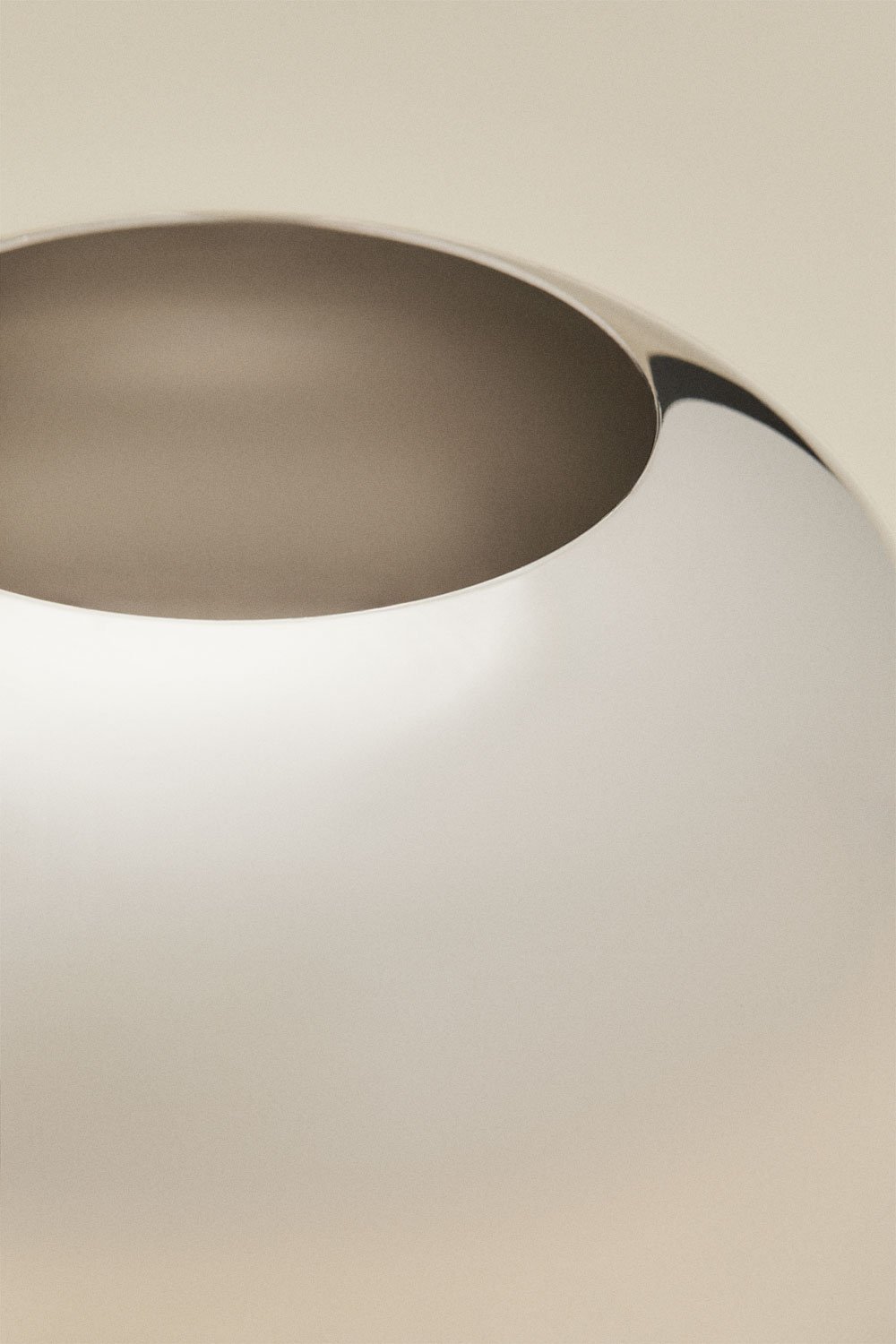 Vase en acier inoxydable Brania, image de la galerie 3