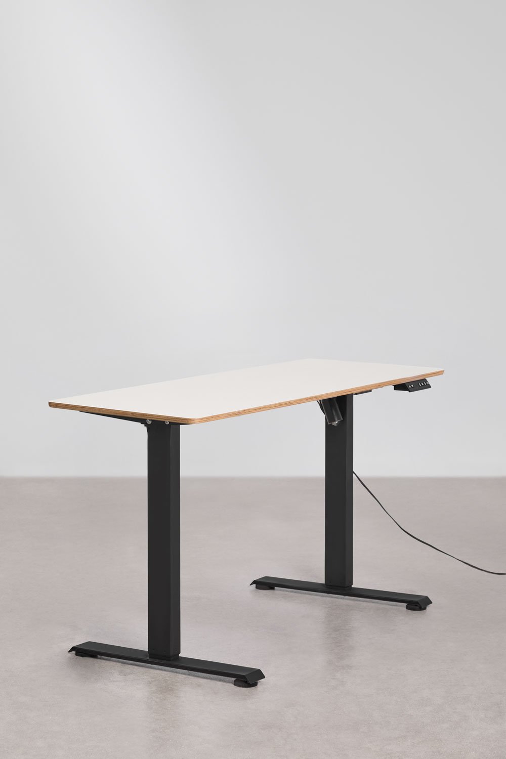 Bureau électrique rectangulaire réglable en hauteur avec fonction mémoire en bois et fer Serpi, image de la galerie 2